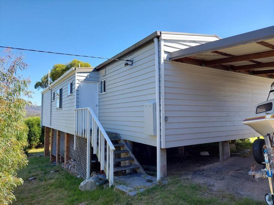 Old Salty Binalong Bay Exterior foto