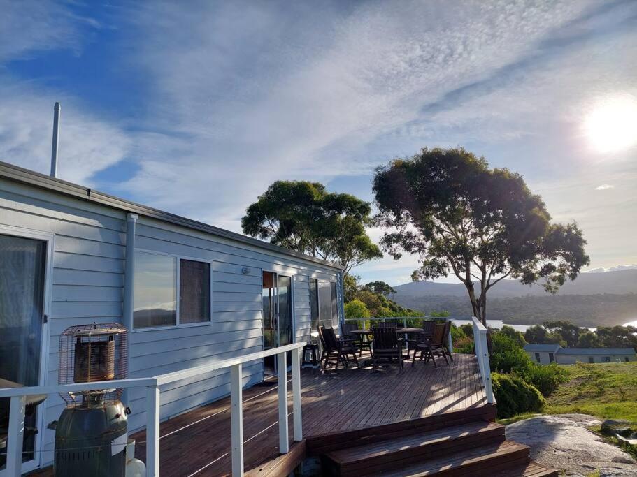 Old Salty Binalong Bay Exterior foto